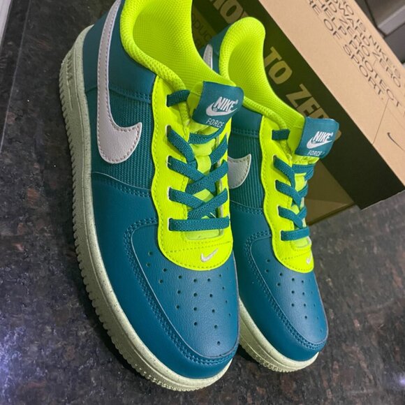 NIKE FORCÉ 1 CRÁTER BRIGHT SPRUCE/PHANTON SIZE 3Y - Picture 9 of 14